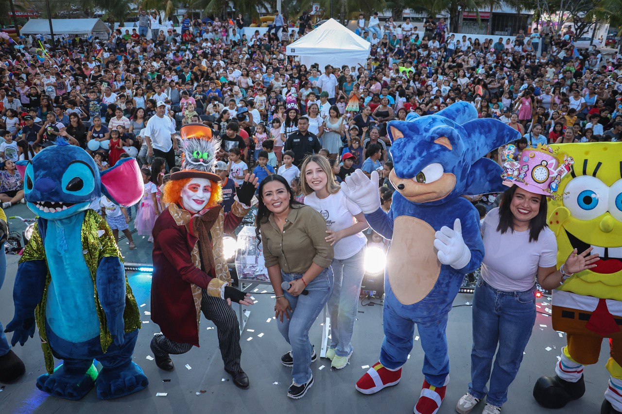 Más de 2,500 infantes festejan su día junto a Blanca Merari