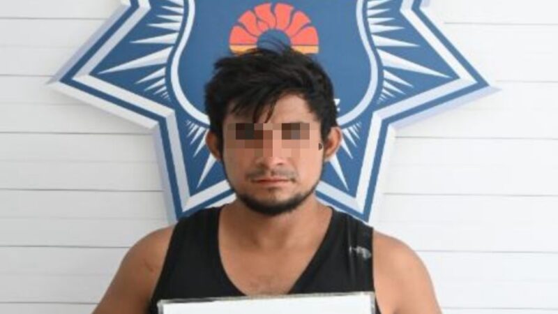 Capturan a presunto roba Oxxos en Cancún